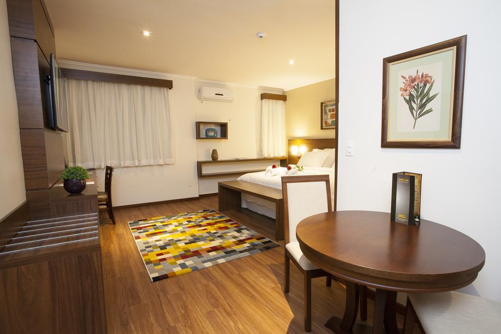 Sao Carlos Marklin Suites Exteriér fotografie